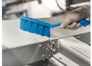 Vikan hand brush UST medium example